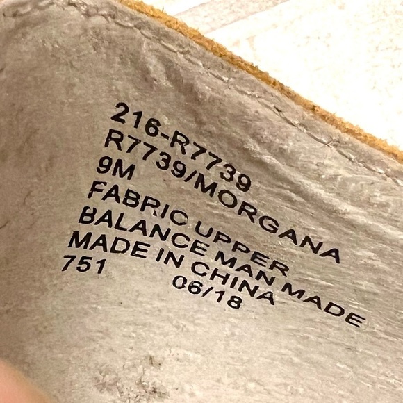 Rialto Womens Morgana Retro suede Pointed Toe Classic Pumps Size 9M patched - Picture 9 of 9